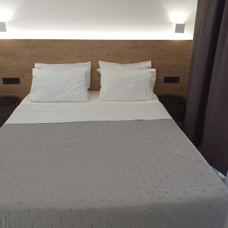 Aestas Apartments Agia Marina  ภายนอก รูปภาพ