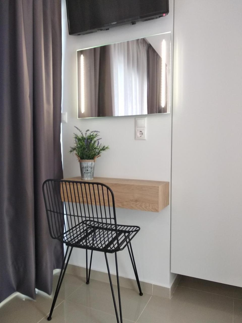 Aestas Apartments Agia Marina  ภายนอก รูปภาพ